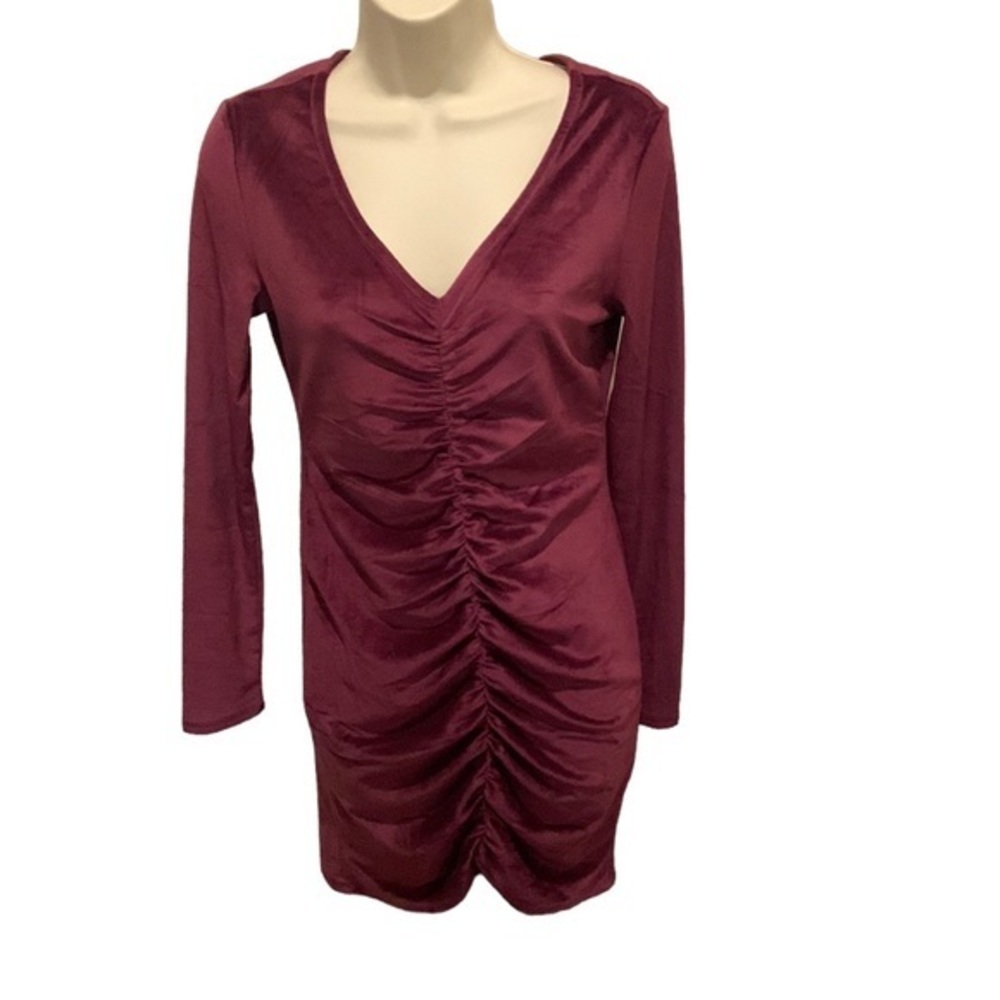 NWT Purple‎ ruched dress by Derek Heart Love Size Med
